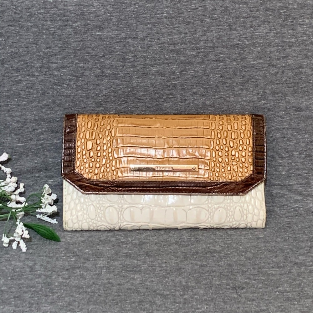 Brahmin Trifold Wallet w/Pen